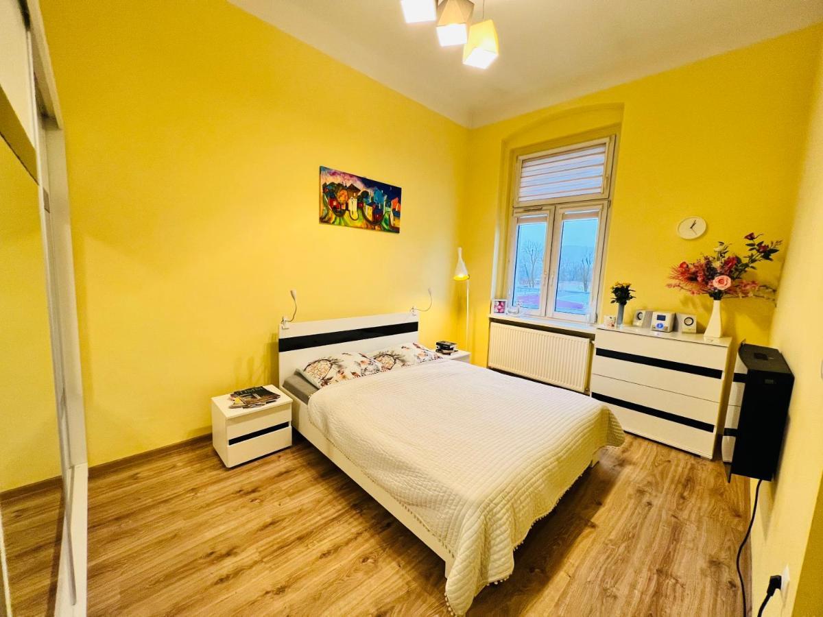 Wolności 21 Jelenia Góra Exterior foto
