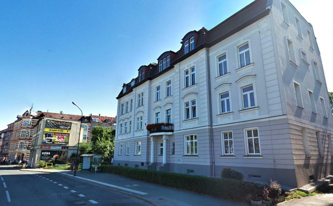 Wolności 21 Jelenia Góra Exterior foto